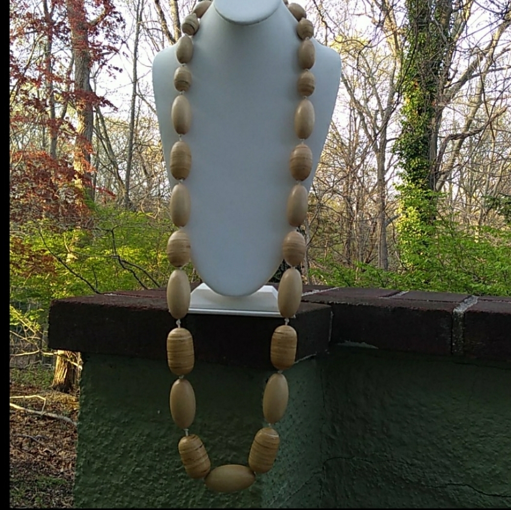 RARE '80s HOLLAND MANOUK BIJOUX 50" Alternating Stacked Solid Wood Bead Necklace - Picture 10 of 16